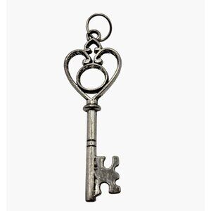 Skeleton Key Pendant Charm Silver Tone Antique Style